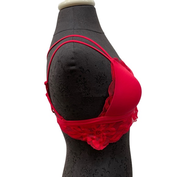 Victoria’s Secret PINK red valentine lace push up bra. Small. - Picture 3 of 8